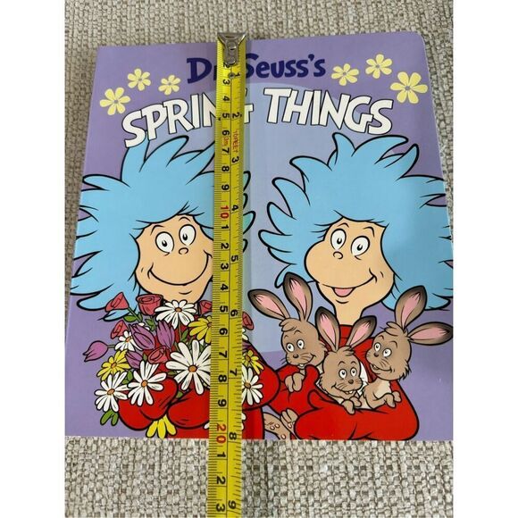 Dr. Seuss’s Spring Things Board Book NEW - Picture 8 of 9